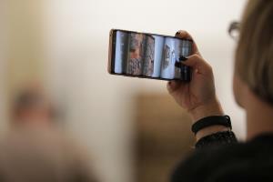 GLS Trebnje - odprtje razstave Utelesenje casa 27022020, foto Alenka STrazisar Lamovsek (23)